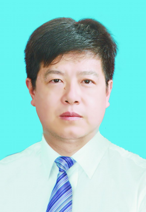 李旻500(像素）.jpg