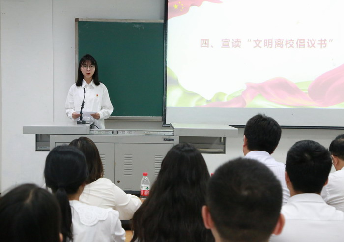 KjAf_1686705154205084879.jpg